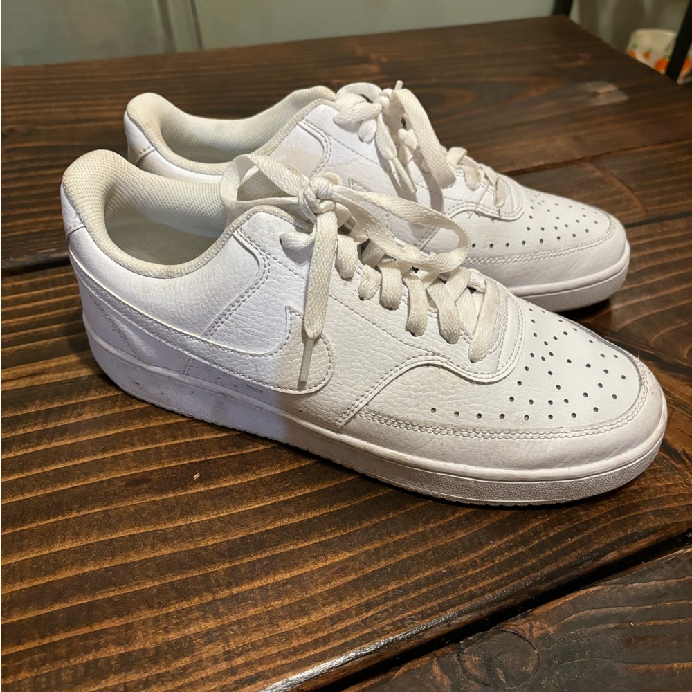 Women’s Nike shoes